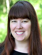 alexa woloshyn head shot